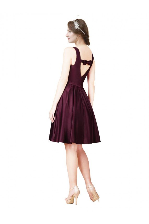 Classic Knee Length Satin Cocktail Prom Dress / Homecoming Dress with V Back and Bow Detail UK